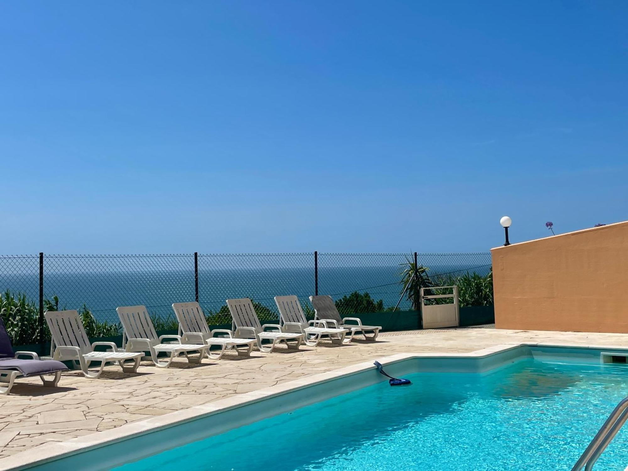 Апартаменты Nativo Big Wave Front Row - 1Br Назаре Экстерьер фото
